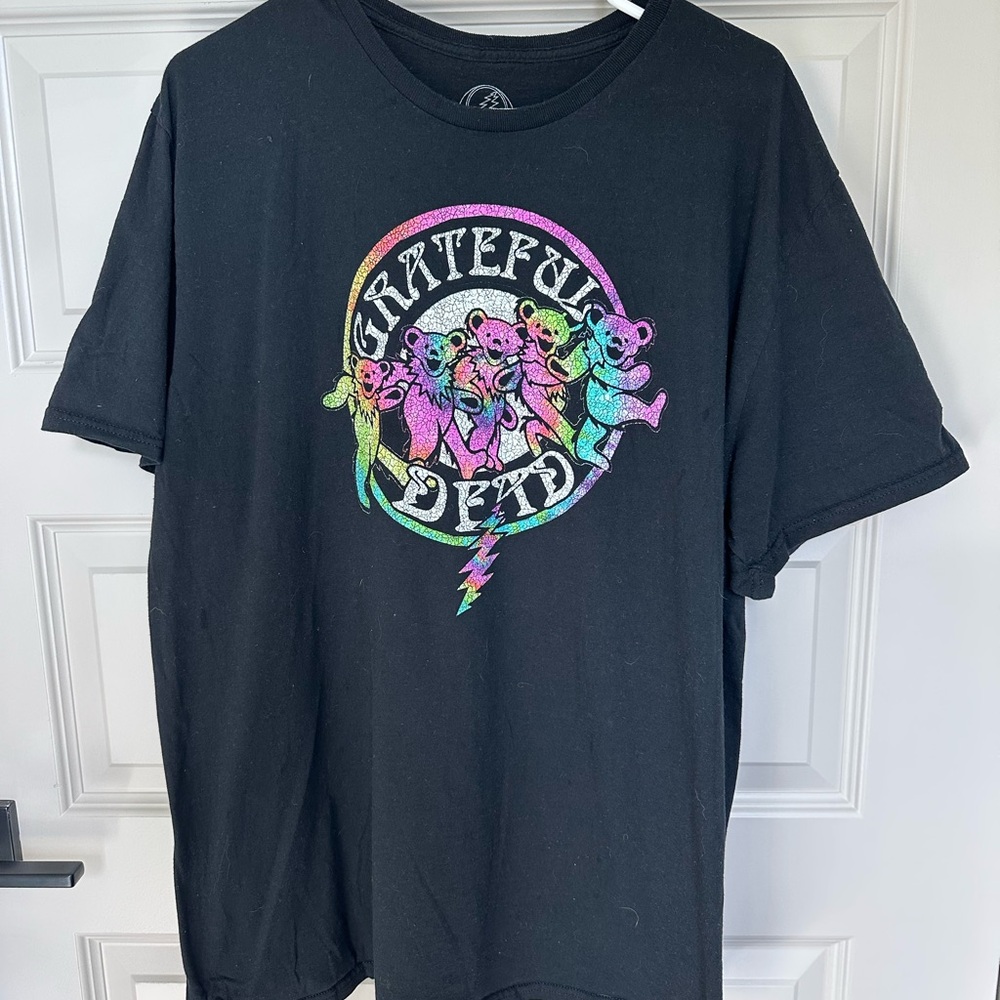 Grateful Dead Black T-Shirt with Colorful Bears